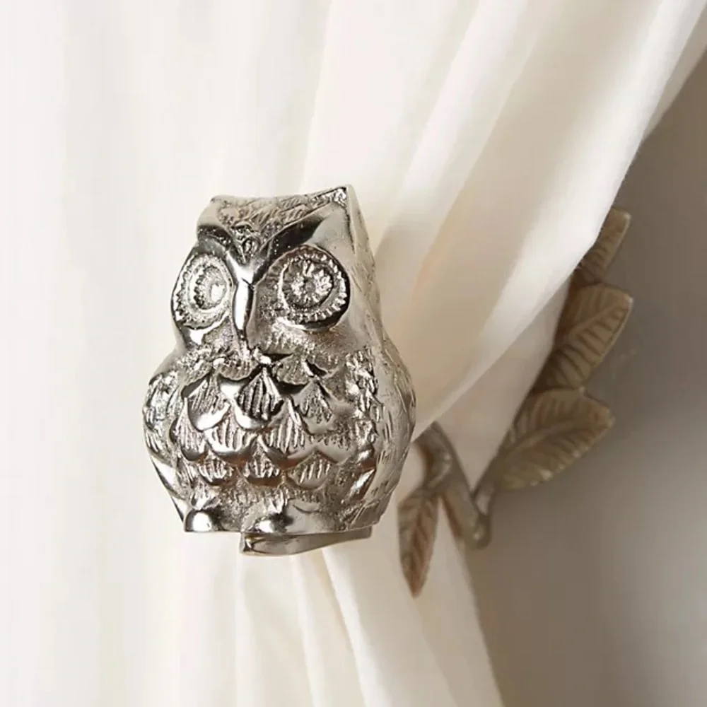 Anthropologie Wise Owl Curtain Tie Back New 1 Piece needs 2 screws  Silver Owl